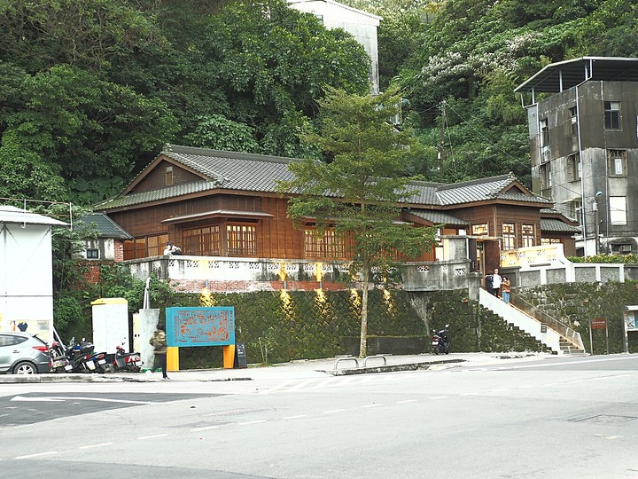 基隆要塞司令部校官眷舍|基隆要塞司令官邸|沙灣歷史文化園區 — 充滿文青風的大基隆歷史場景