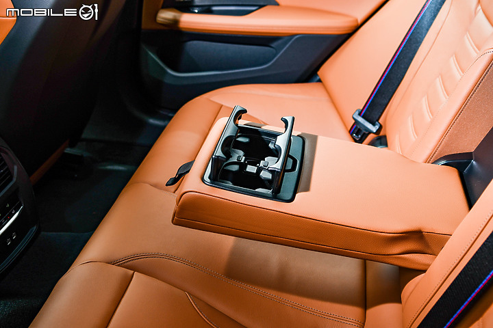 BMW大改款430i Gran Coupe M Sport試駕 │ 身著勁裝的文人,拿捏平衡的學問!