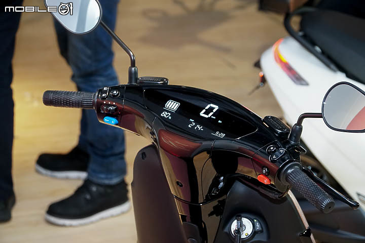 【採訪】KYMCO iONEX S6 交車開始!尊榮換電延續至明年三月,更多購車優惠同步展開!