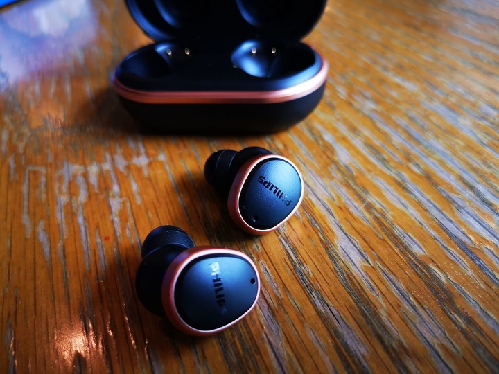 【開箱】業界最高的ANC降噪技術新品！PHILIPS飛利浦無線藍牙耳機 TAT5556