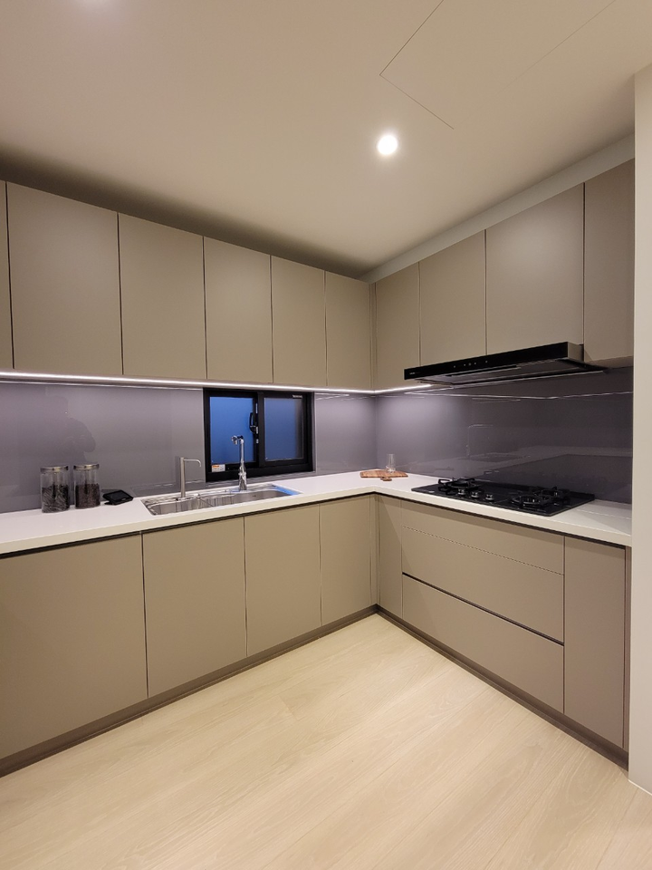 [開箱] 台北50年老屋翻新~爸媽的現代簡約退休宅~更新裝潢坪數、費用~