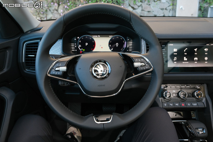 Škoda 小改款 Kodiaq 2.0TSI 4x4試駕|質感與科技再進化,熱賣實力不容小覷!