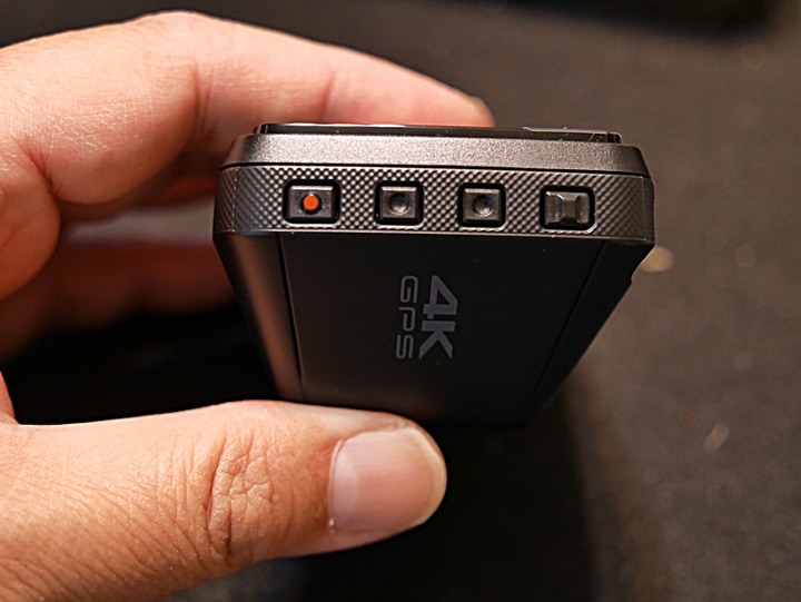 Mio MiVue™ 887 — 4K高畫質與安全六合一之實戰體驗分享，外掛基隆太平青鳥與誠品快閃店輕旅行！