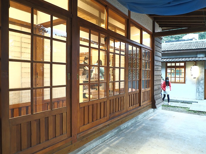 基隆要塞司令部校官眷舍|基隆要塞司令官邸|沙灣歷史文化園區 — 充滿文青風的大基隆歷史場景