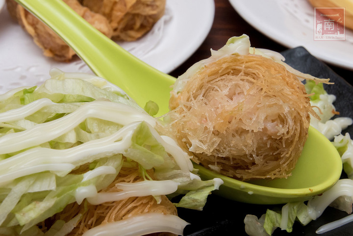 【臺南美食】平價港式料理這裡吃|手作港點|煲仔飯|冰火菠蘿油|傳承香港師傅手藝|嚴選食材手工自製~~豪爺港茶