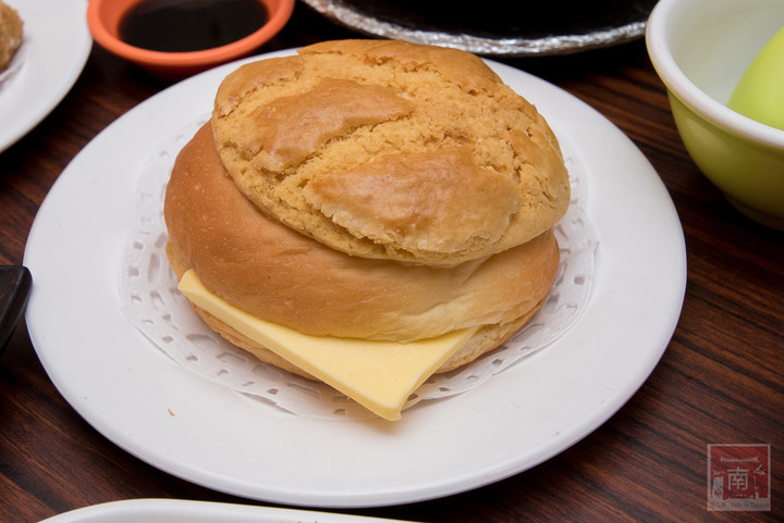 【臺南美食】平價港式料理這裡吃|手作港點|煲仔飯|冰火菠蘿油|傳承香港師傅手藝|嚴選食材手工自製~~豪爺港茶