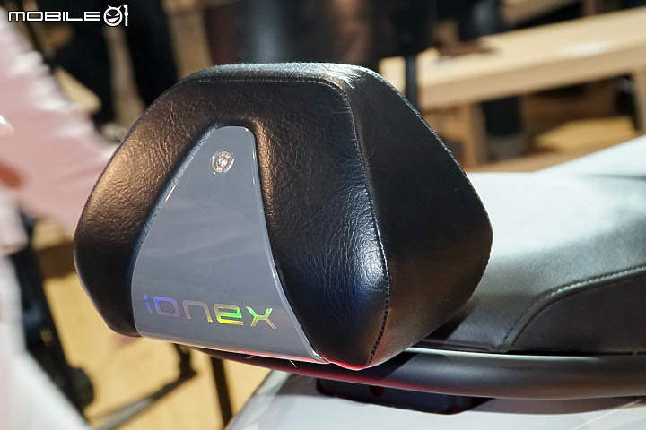 【採訪】KYMCO iONEX S6 交車開始!尊榮換電延續至明年三月,更多購車優惠同步展開!