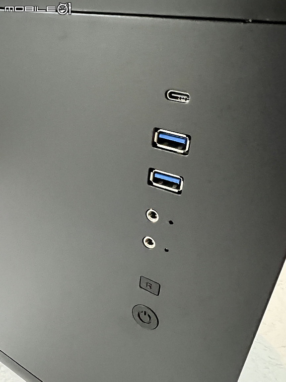 經典重生 Prodigy M 2022 小巨蛋 2022 黑色幻彩版