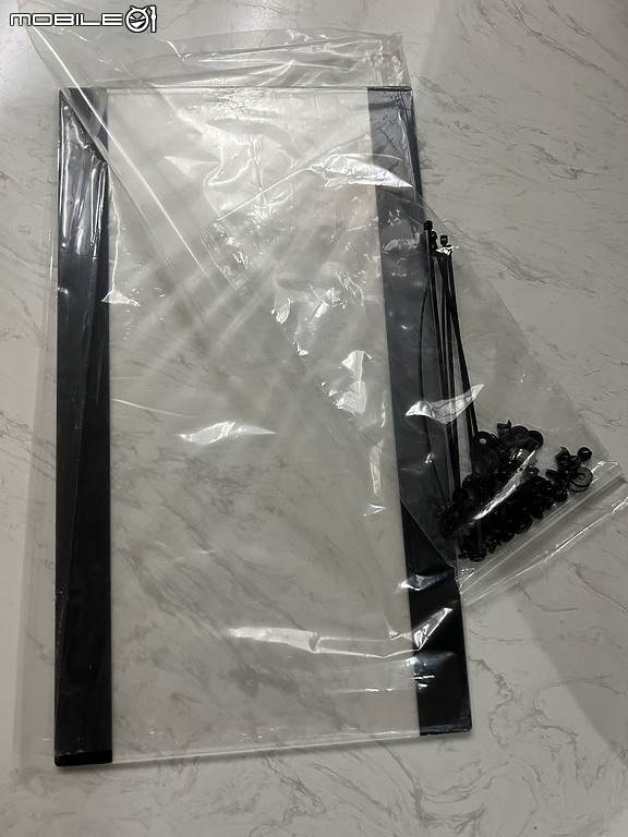 點我看大圖 經典重生 Prodigy M 2022 小巨蛋 2022 黑色幻彩版