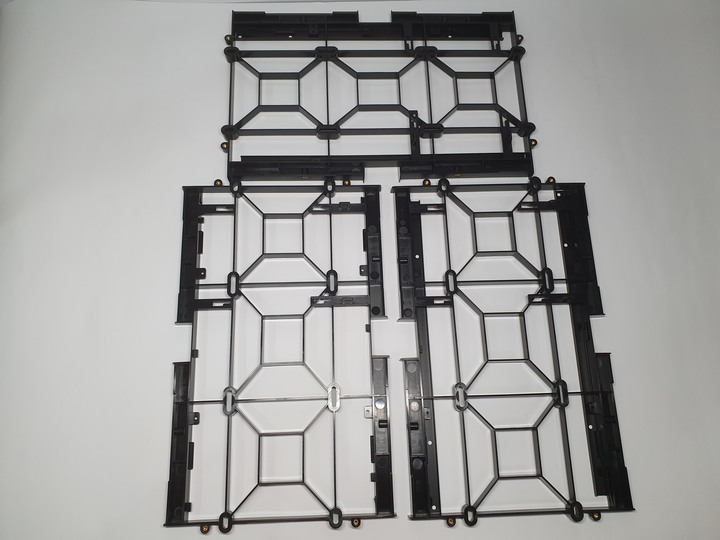 想玩機殼還是被機殼玩，InWin Airforce 魅影黑 組裝式機殼開箱試用