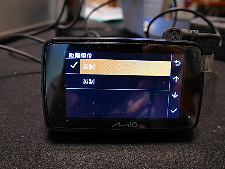 Mio MiVue™ 887 — 4K高畫質與安全六合一之實戰體驗分享，外掛基隆太平青鳥與誠品快閃店輕旅行！
