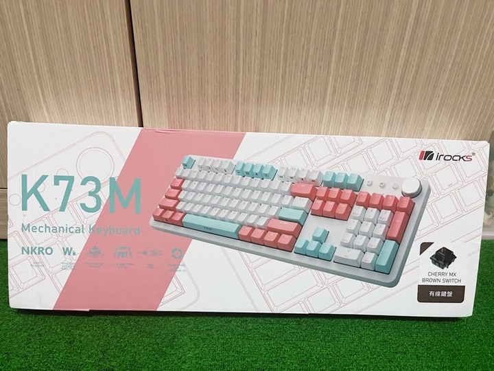 IROCKS K73M機械鍵盤cherry茶軸開箱