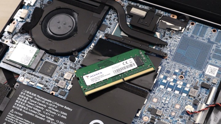 輕薄筆電居然兩條 RAM、兩條 SSD 都可以更換!ADATA XPG XENIA 14 你的擴充性也太好了吧!