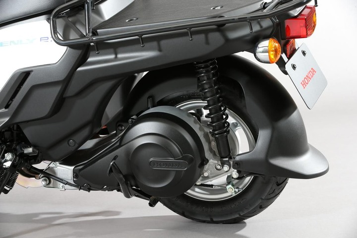 [Honda] HONDA BENLY e印度現身：大換電時代來臨?!