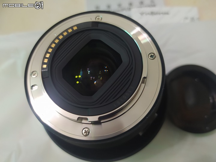 賣比原廠SEL50F18F還貴的永諾YN50mm F1.8S DF DSM鏡頭！
