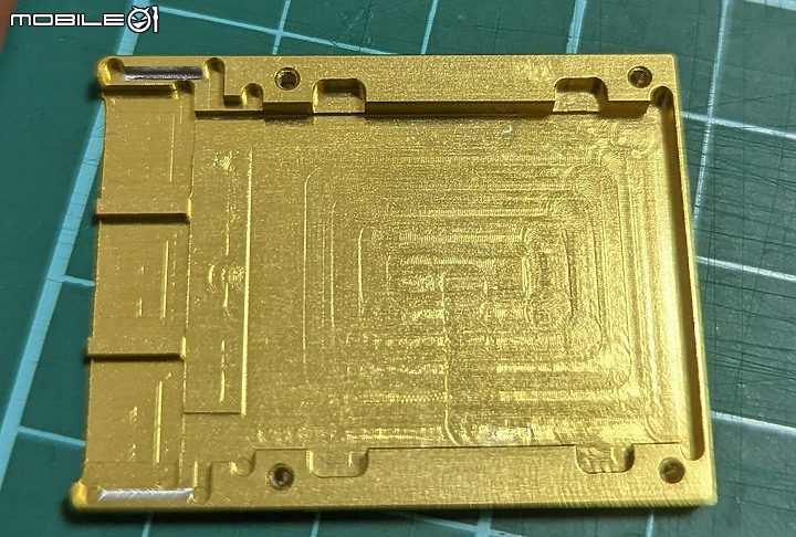 可能是目前唯二能解放CFexpress卡速度的讀卡機(同場加映DIY 1TB/512G CFE卡)