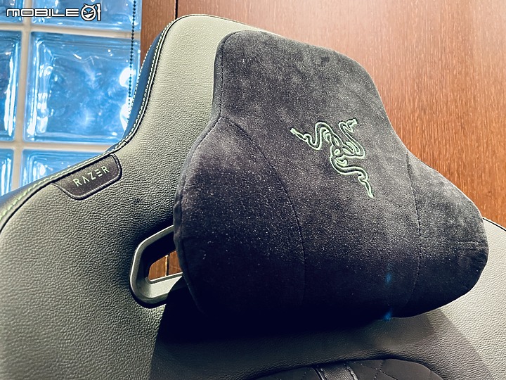 電腦人生中的好伴侶 - Razer Enki 電競椅 開箱&使用分享