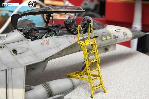 [模型製作記] Freedom 1/48 經國號F-CK-1D雙座
