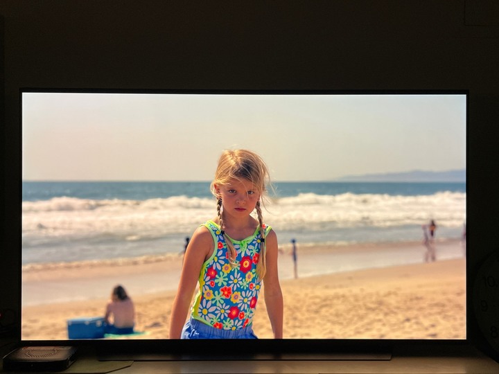 [分享] OLED 真的有劇院的享受 LG C1