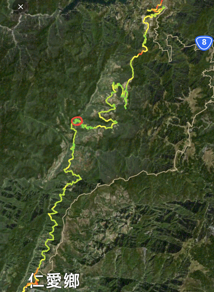 一年跑四萬七千公里 老屁股亂數環島－－紅香溫泉、黃金蝙蝠、田中廟、武潭佳興泰武
