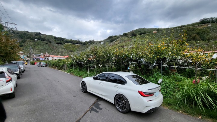 晚關箱BMW G20 330I M-SPORT 與 晚開箱 BMW 840I M-SPORT GC