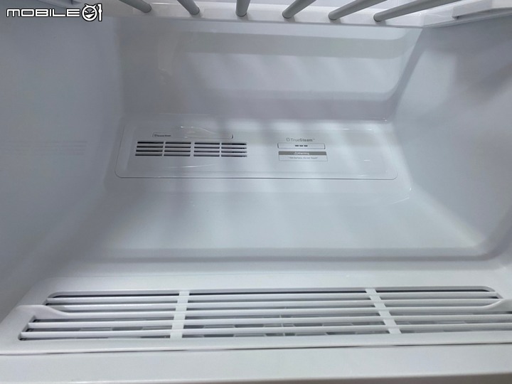 LG電子衣櫥鏡面加大款:使用一段時間後的綜合心得