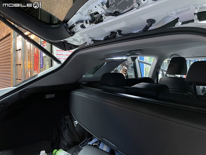 Mio C330關箱 Mio 890D開箱 感受行車記錄器的全新進化！ (12/21更新)
