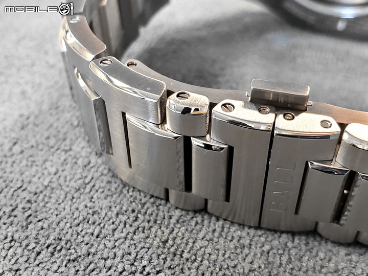 我也會開箱 BALL WATCH 波爾錶Roadmaster StarLight Ceramic