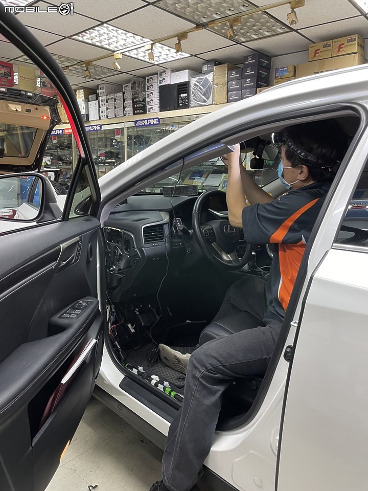 Mio C330關箱 Mio 890D開箱 感受行車記錄器的全新進化！ (12/21更新)
