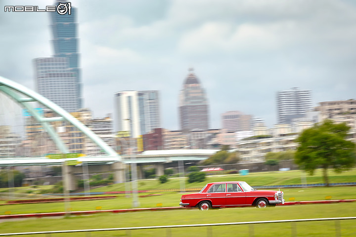老車誌Ep.4|彷彿穿越時空而來的豪華表率| 1971 Mercedes-Benz 280 S