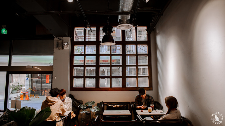富興工廠1962ＸCuppa FS Cafe 正港工業風!咖啡甜點 很有質感