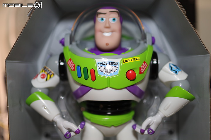 [開箱分享] 巴斯光年 ( Buzz lightyear ) 圓夢的購買奇幻旅程。