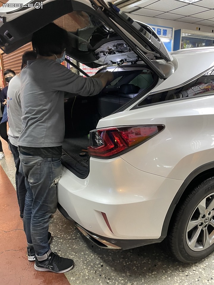 Mio C330關箱 Mio 890D開箱 感受行車記錄器的全新進化！ (12/21更新)