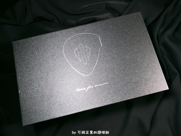 [不務正業護理師開箱]FiiO FH9 旗艦入耳式耳機～動人音符⋅旗艦再現～