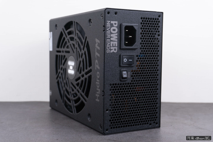 「開箱」全漢 FSP Hydro PTM PRO 850W - 防潮塗層很貼心，白金 10 年有保障