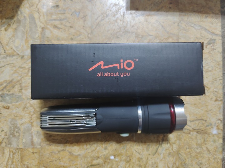Mio MiVue™ 887 行車紀錄器開箱