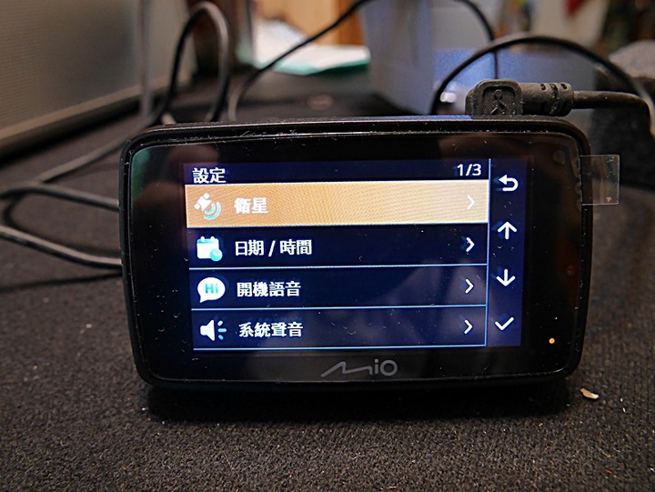 Mio MiVue™ 887 — 4K高畫質與安全六合一之實戰體驗分享，外掛基隆太平青鳥與誠品快閃店輕旅行！