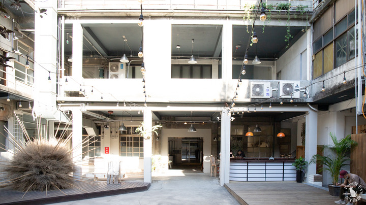 富興工廠1962ＸCuppa FS Cafe 正港工業風!咖啡甜點 很有質感