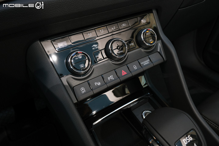 Škoda 小改款 Kodiaq 2.0TSI 4x4試駕|質感與科技再進化,熱賣實力不容小覷!
