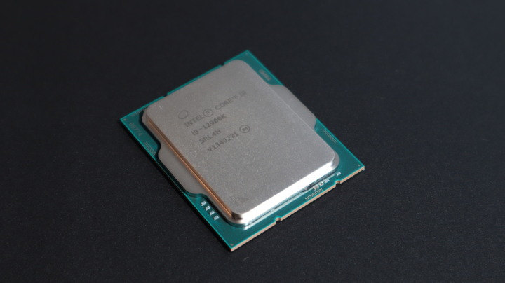 「評測」Intel Alder Lake-S i9-12900K - P-Core E-Core 真有這麼厲害？！能耗比太誇張了吧！