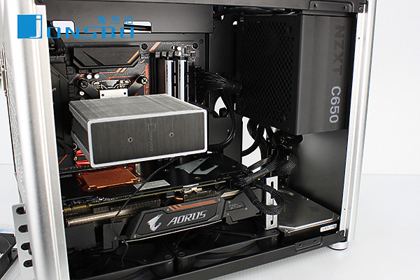 點我看大圖 垂直風道無用!?JONSBO D30鋁殼煙囪效應來一發開箱!