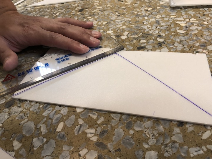 入坑前的準備-救援船