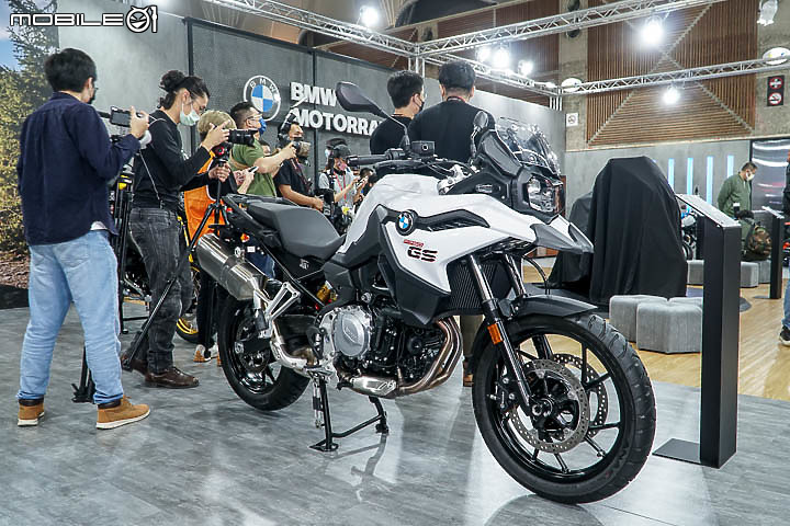 【採訪】BMW Motorrad R 18 Transcontinental 壯遊台灣上市！S 1000 R 不漲價同步推出！