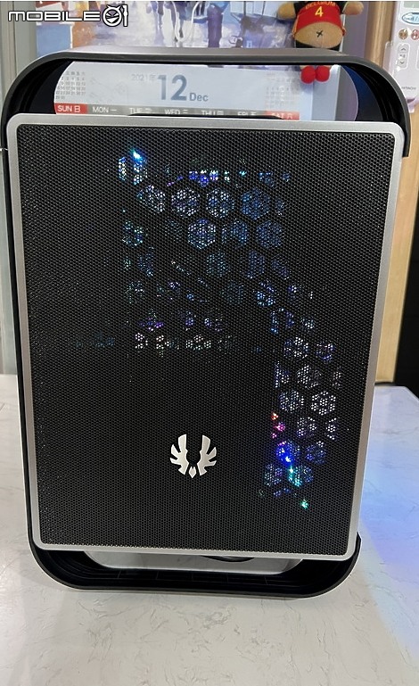 點我看大圖 經典重生 Prodigy M 2022 小巨蛋 2022 黑色幻彩版