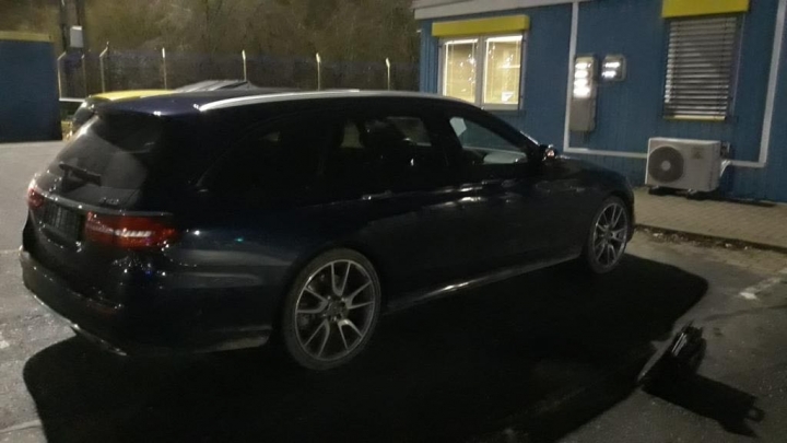 自辦外匯車 S213 E43