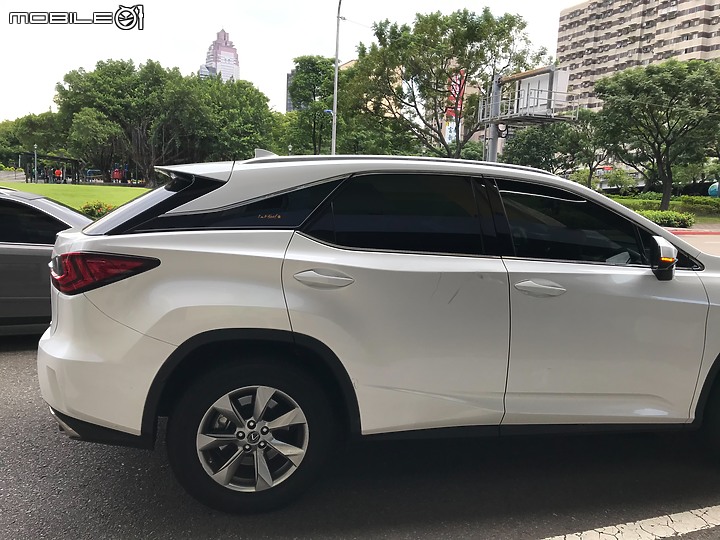 Mio C330關箱 Mio 890D開箱 感受行車記錄器的全新進化！ (12/21更新)