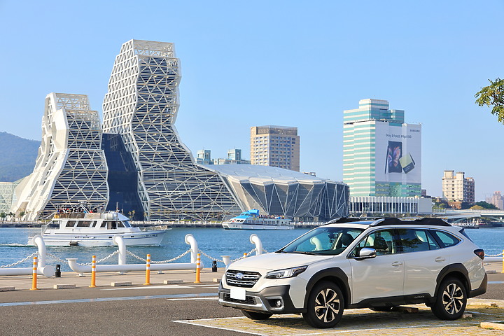 點我看大圖 (映像旅行) 探索秘境、背山望海、隨心所欲in屏東 feat. Subaru Outback