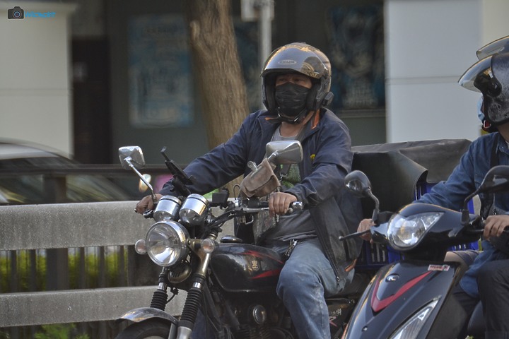 40年罕見具有光圈的反射鏡【OHNAR 300mm F5.6-16 Reflex Mirror】