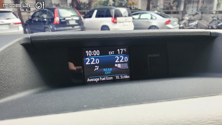 2014 Toyota Sienna 代步車開箱分享---一個人開這台車也未免太浪費了