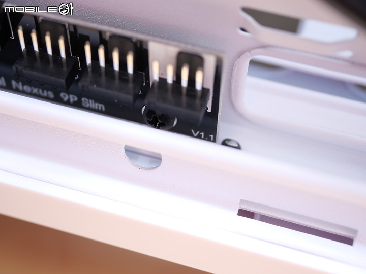 點我看大圖 2021 風冷高階機殼首選 Fractal Design Torrent 開箱